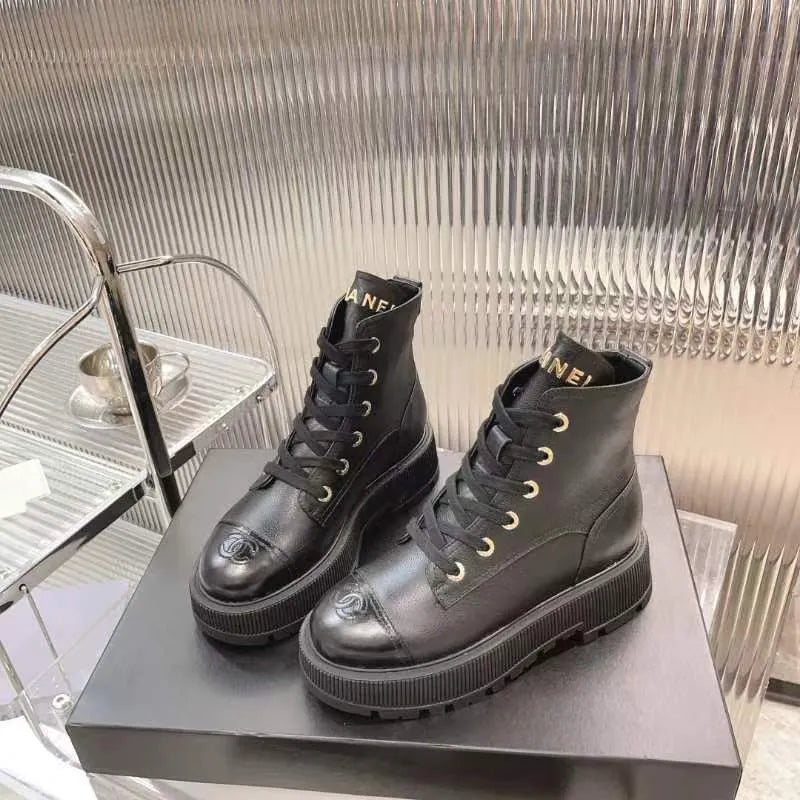 Women Boots Heels 4 cm A206
