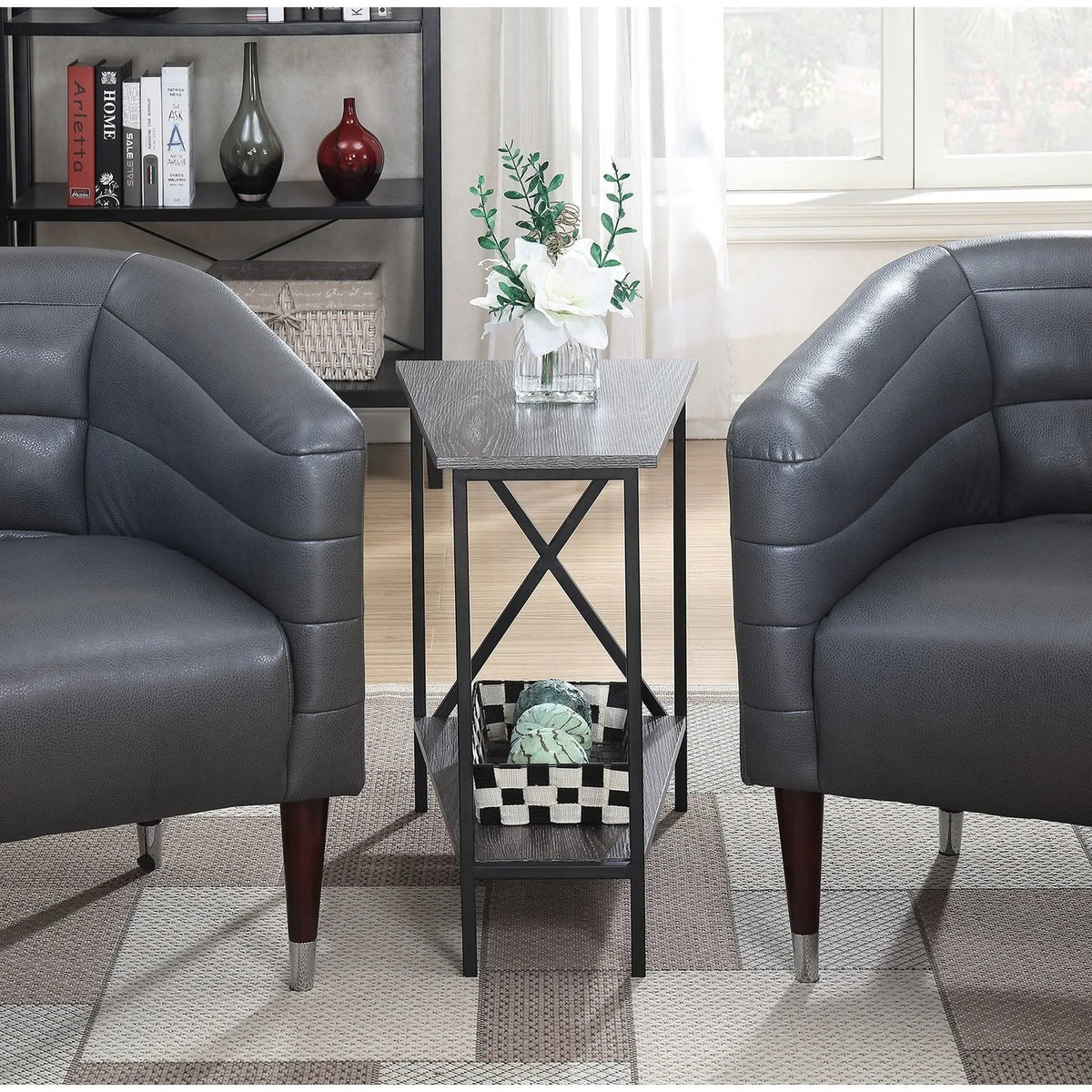 Weathered Grey Wedge End Table K379954