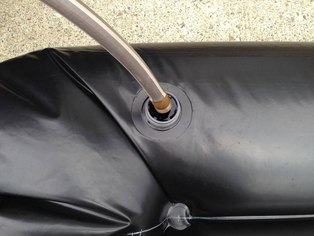 Black Water Curb Q229