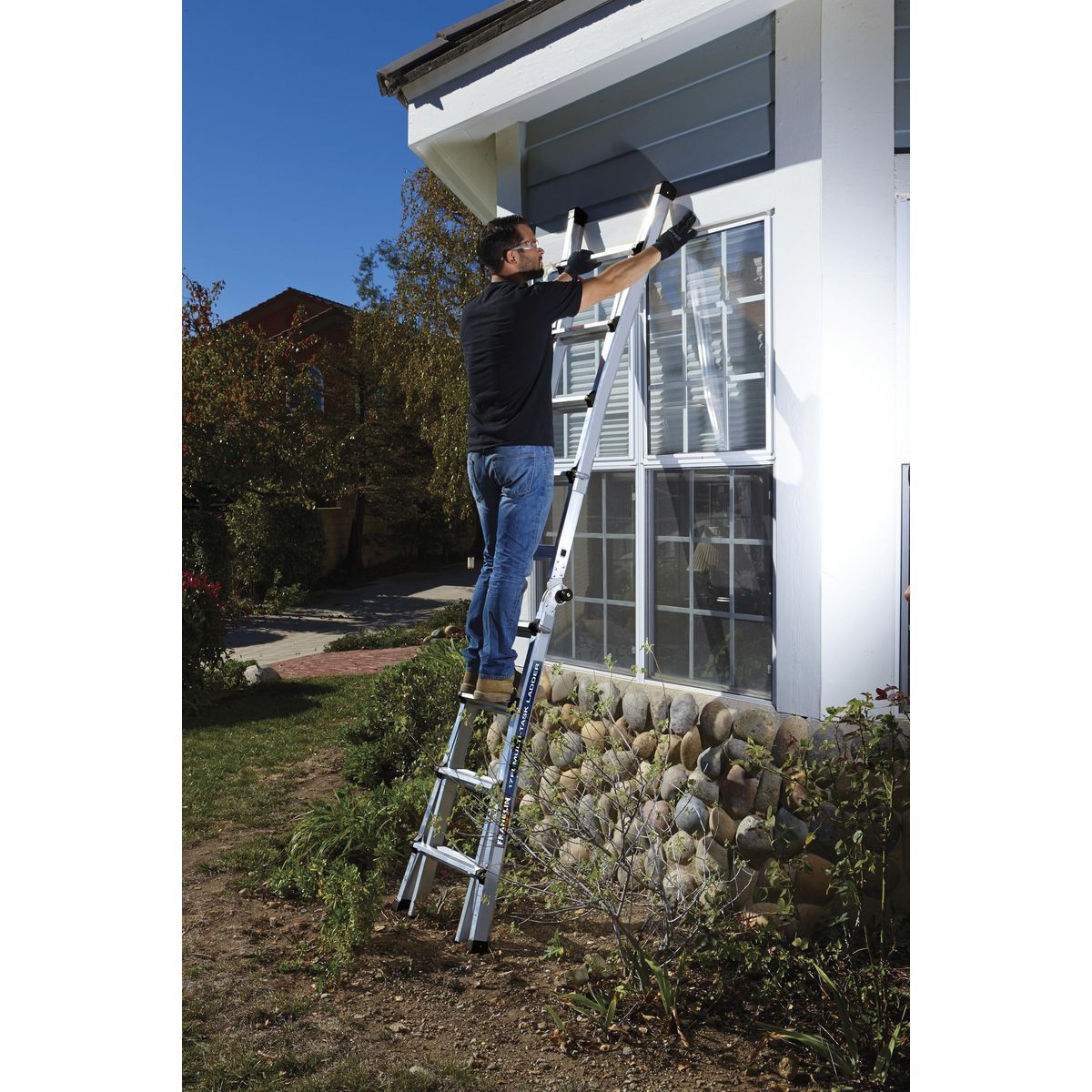 17 ft. Reach Type IA 300 lb. Multi-Task Ladder F18703