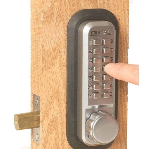 Surface Mount Deadbolt K944904