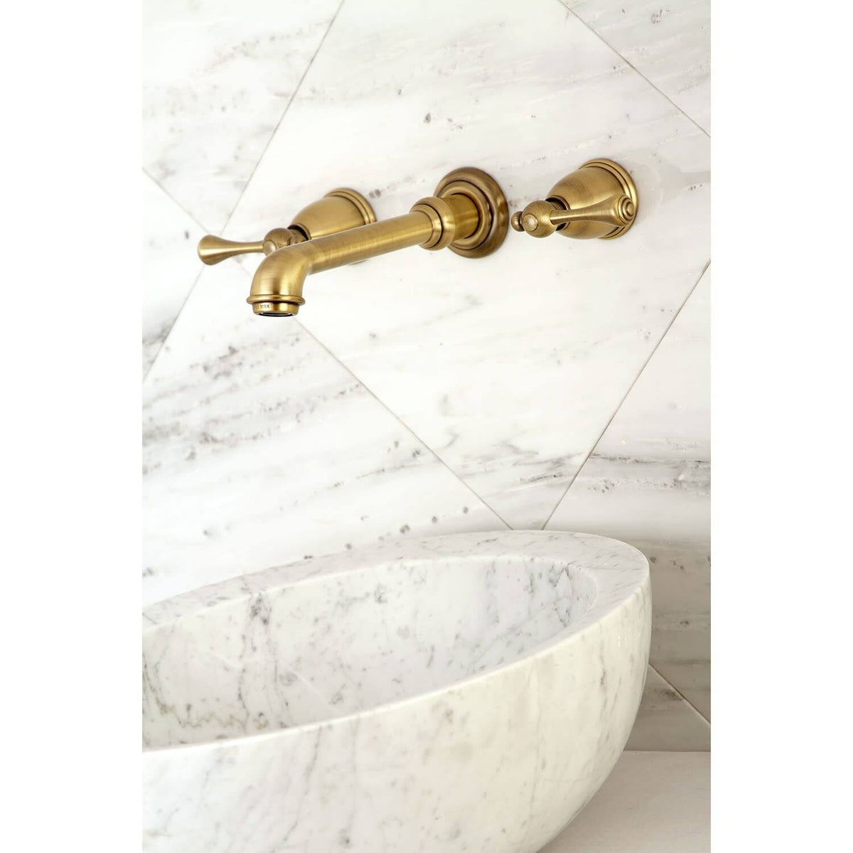 Polished Brass Center Wall Mount Bathroom Faucet V803870