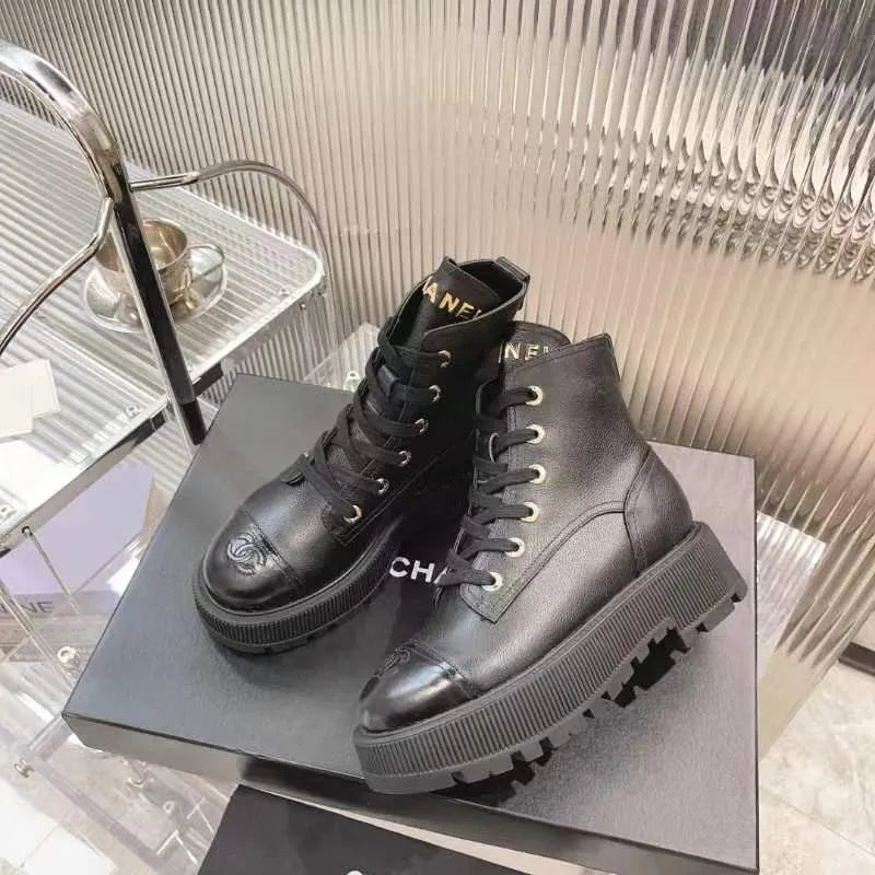Women Boots Heels 4 cm A206