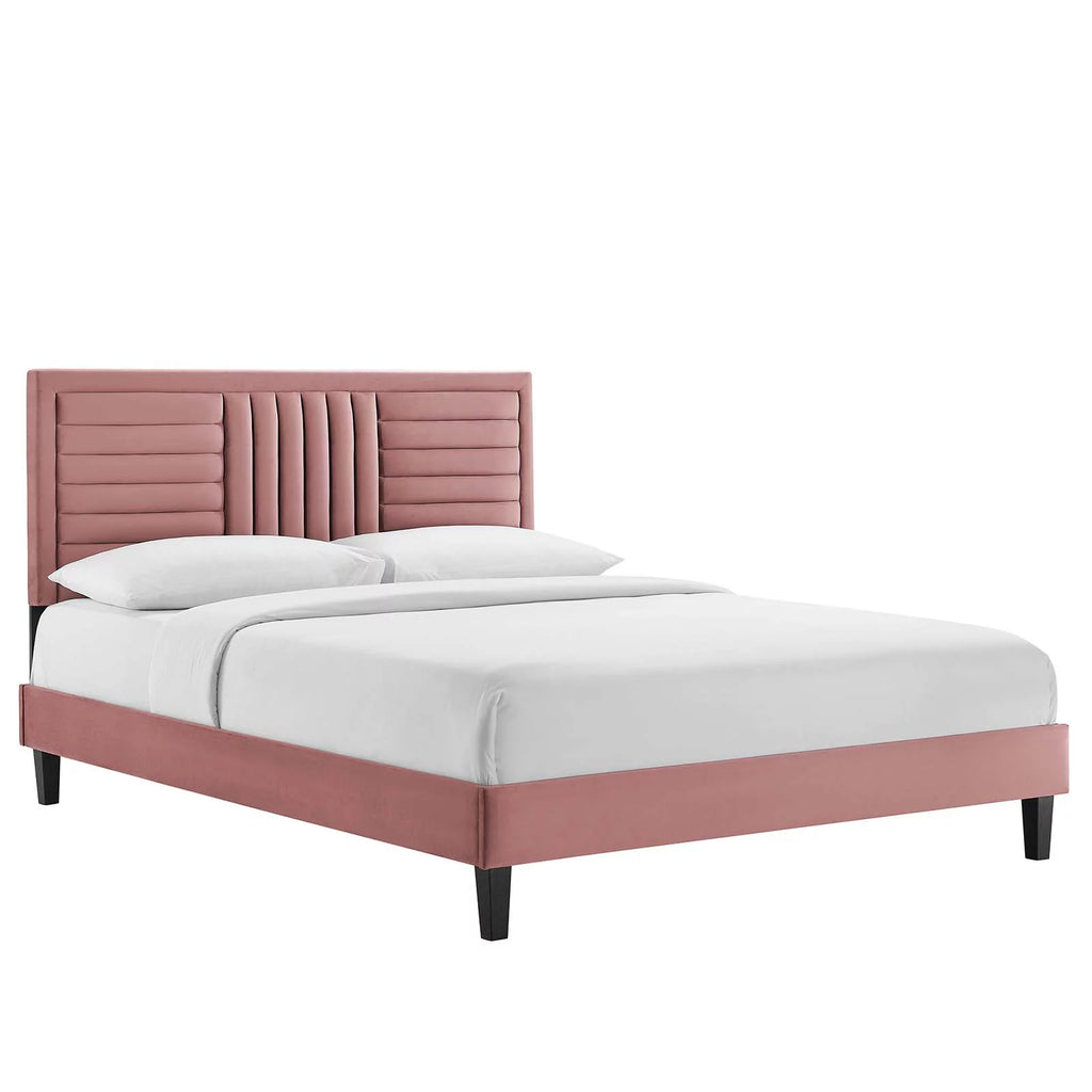 King Platform Bed R7757