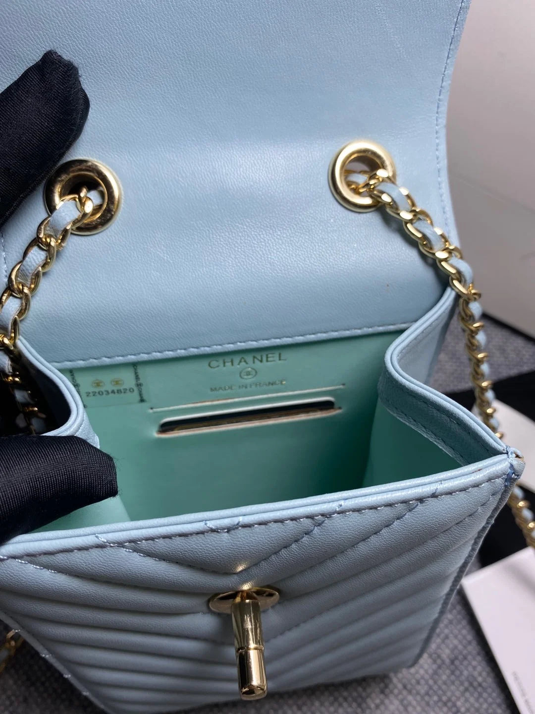 Light Blue Bag R45141