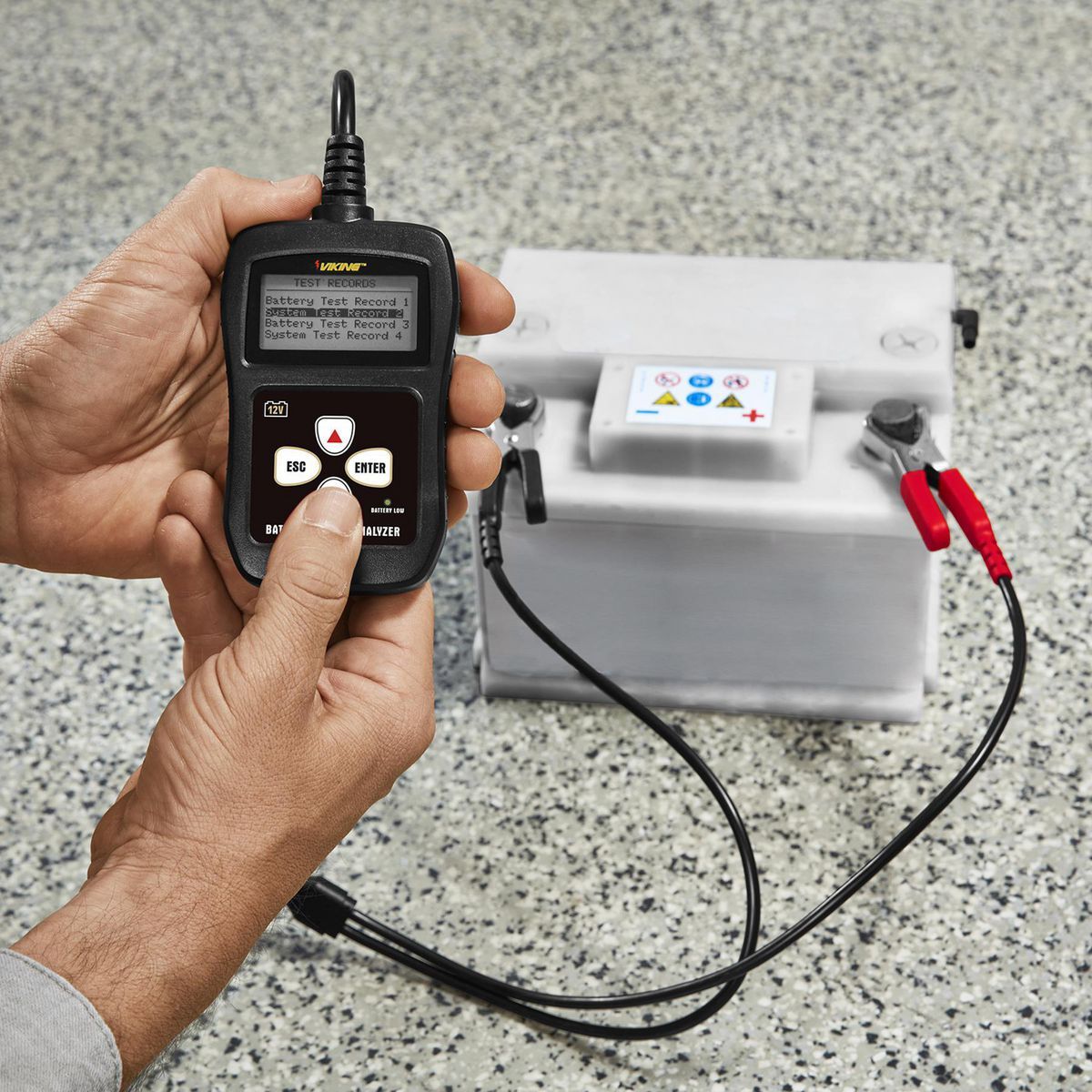 12V Digital Battery and System Tester A174