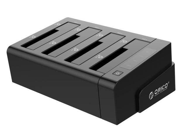 4 Bay USB 3.0 SATA Hard Drive Docking Station for 2.5 inch & 3.5 inch HDD Black X771003