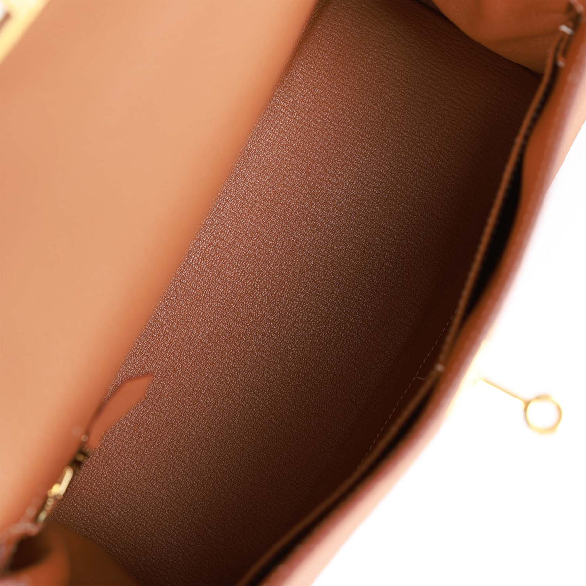 Pre-owned 28 Gold Togo Handbag M485030