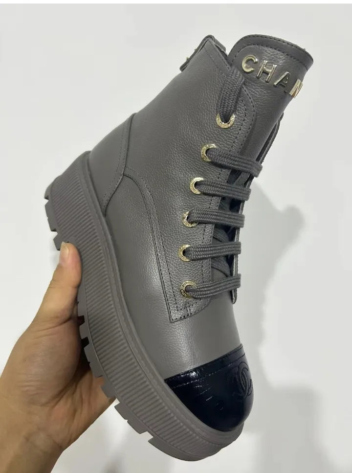 Women Boots Heels 4 cm A206