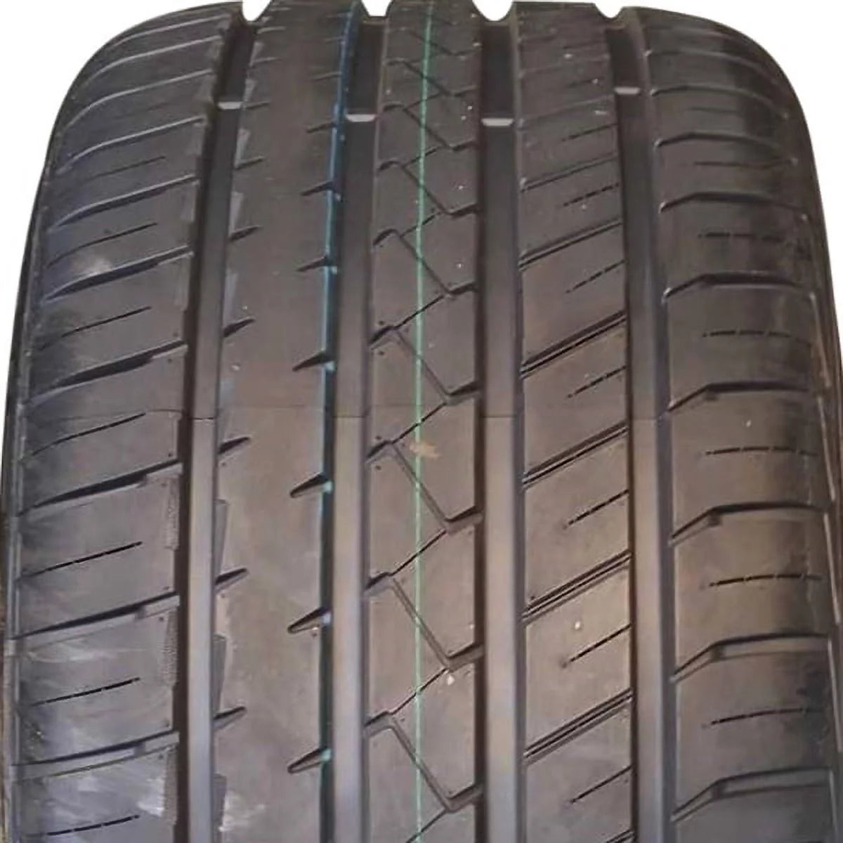 2 New All Season Ultra High Performance Tires 255/50ZR19 Q865